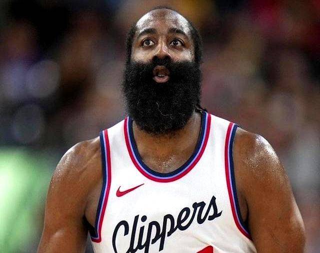 九游娱乐- 哈登重要时刻重要助攻，瑞士队带队取胜！再创辉煌时刻