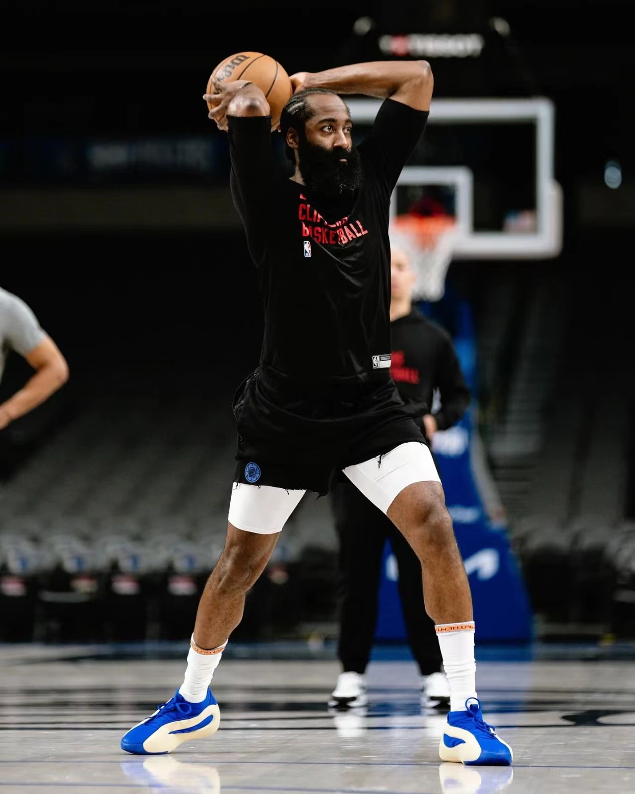 九游娱乐-哈登新星赛事规则更新表现惊艳,独行侠未来可期!的简单介绍