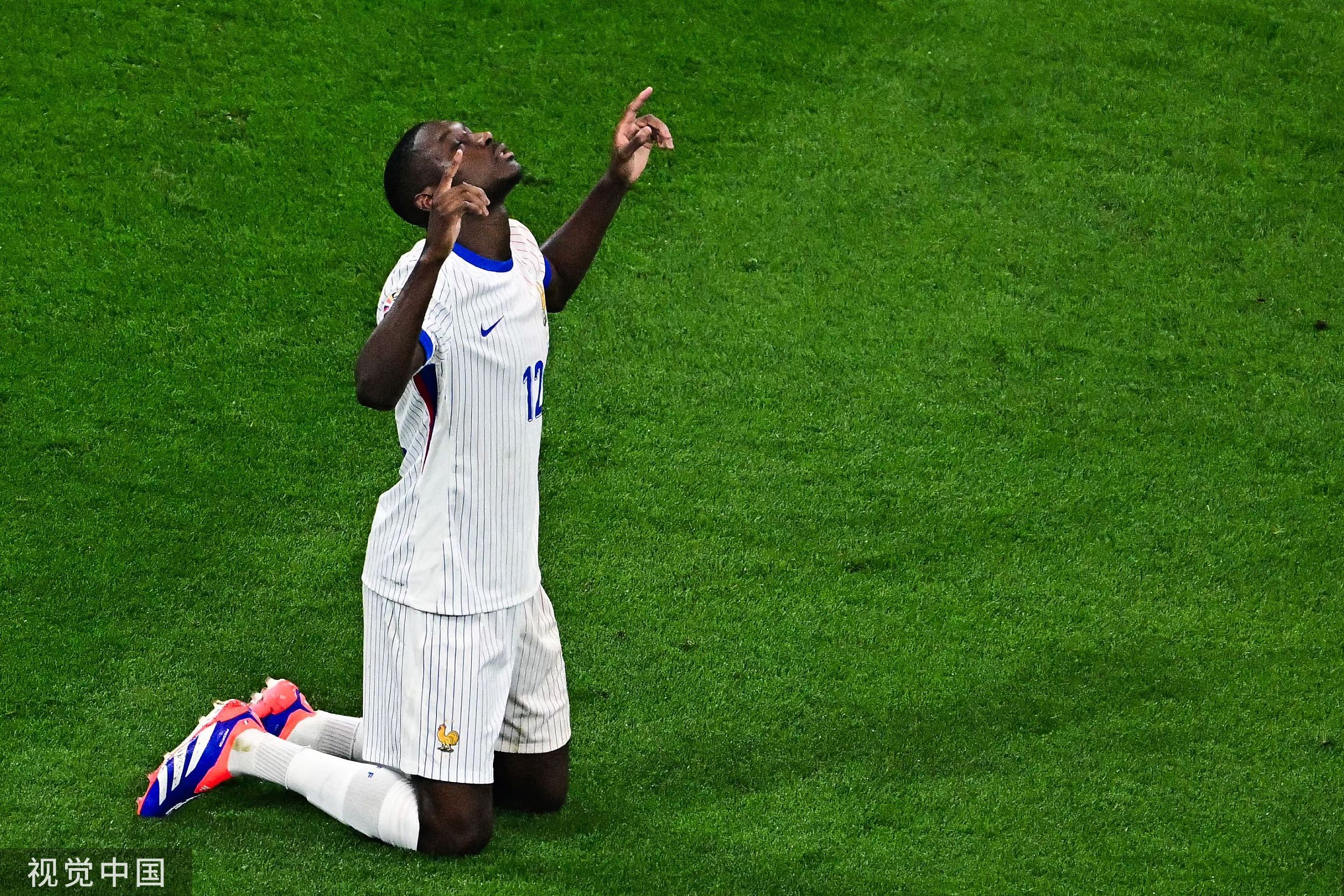 九游-关于姆巴佩在切尔西比赛中高光表现，绝杀引发热议！的信息